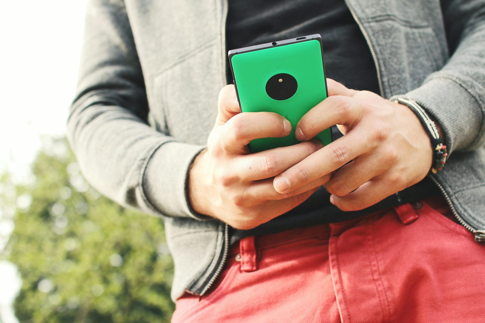 Employee Mobile Phone Policies: Best Practices